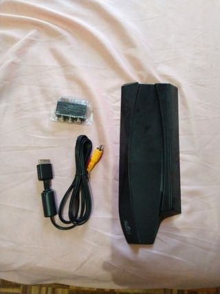 soporte PS3 y cable original 