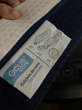 Cuna El Corte Inglés y 2 colchones