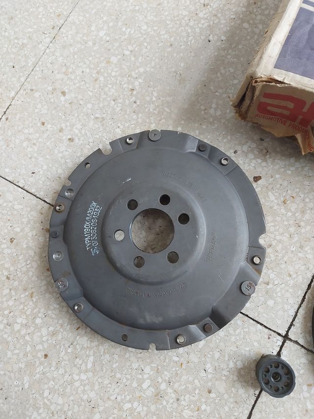 Kit embrague WV Golf 1 y Scirocco.