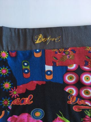 Falda larga Desigual