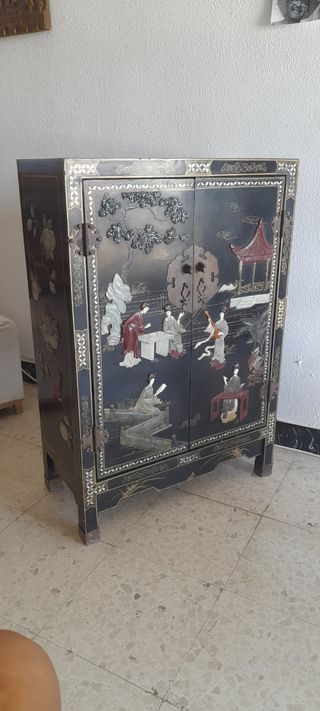 Mobili decorativi in stile giapponese