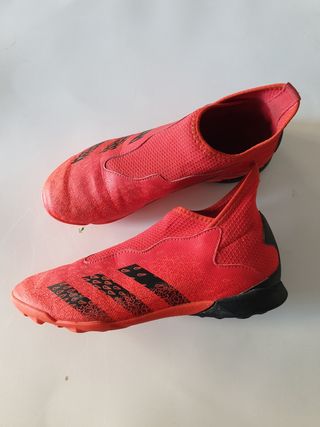 Adidas Predator Demonscale