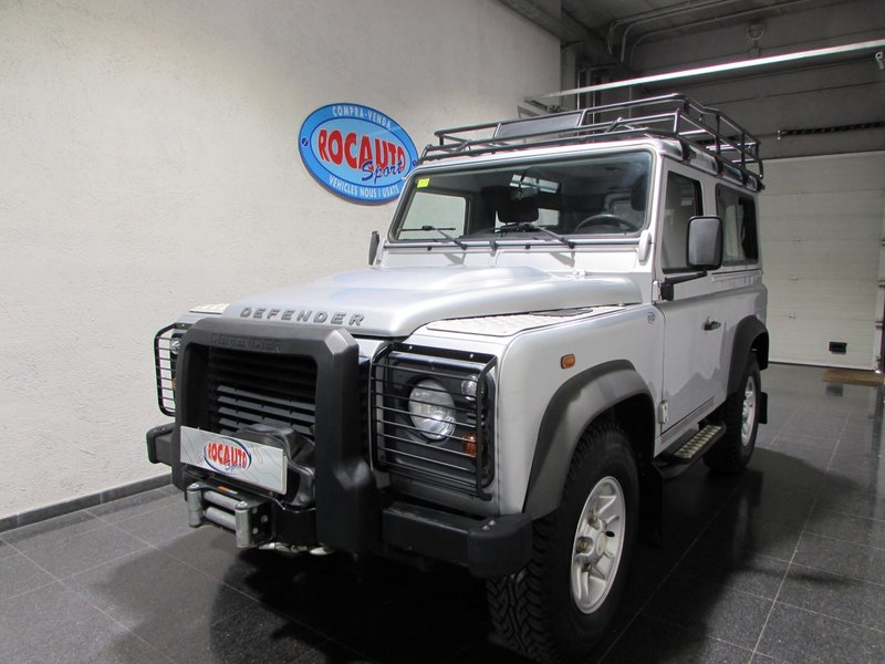 Land Rover Defender 90 TDI - foto 1