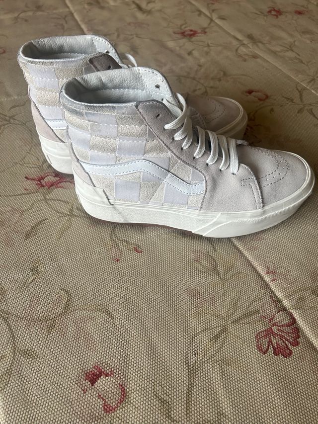 Vans de bota con plataforma blanco y rosa palo