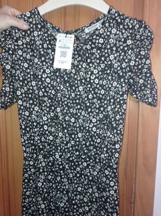 Vestido nuevo con etiqueta 