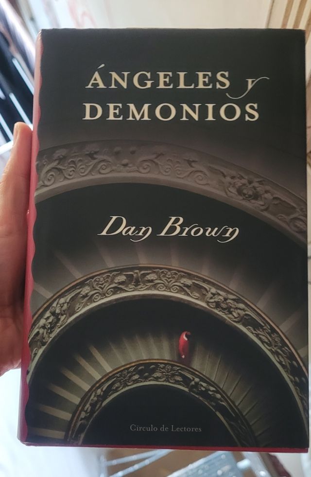 Ángeles y Demonios (Dan Brown)
