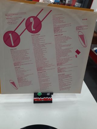 Lipps INC Puckes LP 1980