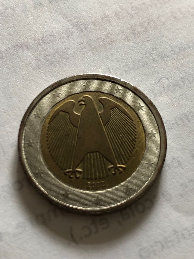 Moneda de dos euros con defectos