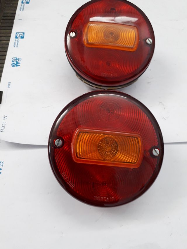 Juego de pilotos traseros Norcani