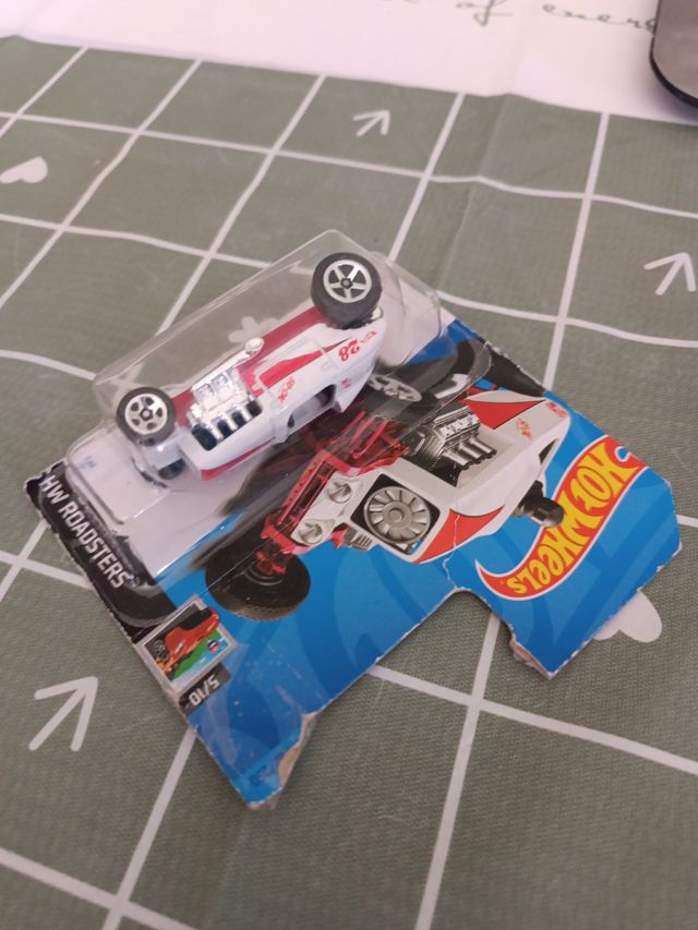 Max Steel Hot Wheels