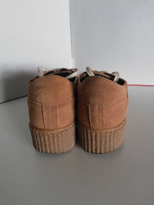 scarpa con platform color caramello