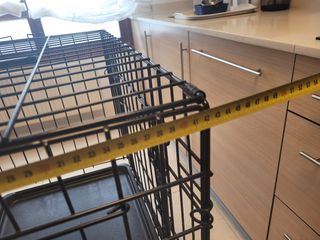 Cama transportin, cesta metálica para perro.