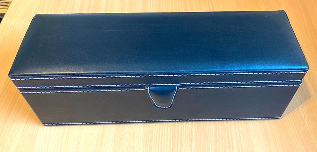 Estuche piel para botella de vino con accesorios 