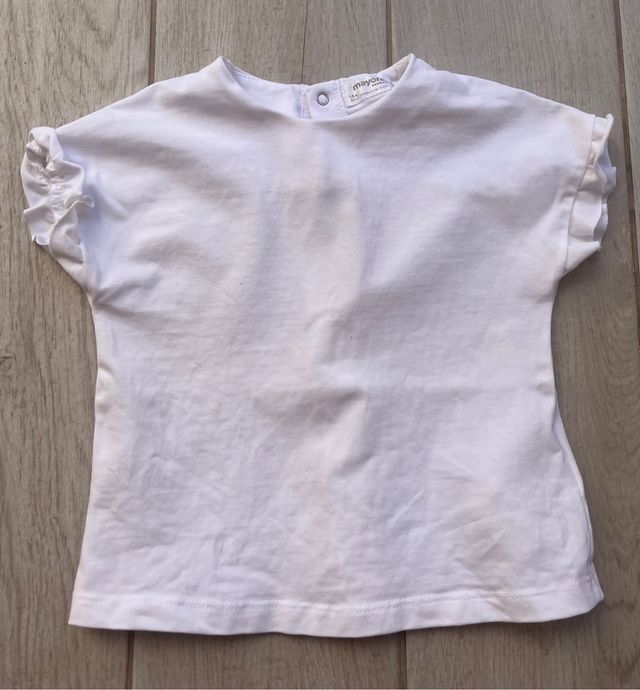 Camiseta mayoral talla 12-18 meses