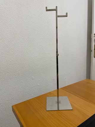 Expositores para bolsos o collares