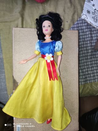 muñeca Blancanieves