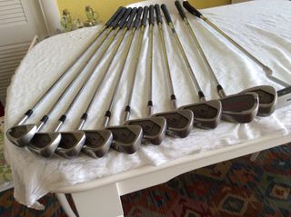 PALOS DE GOLF DE MUJER Y BOLSA