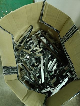 ganchos para estantería