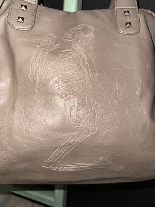 Bolso marca Religion 