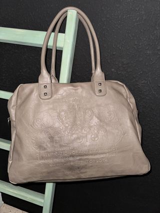 Bolso marca Religion 