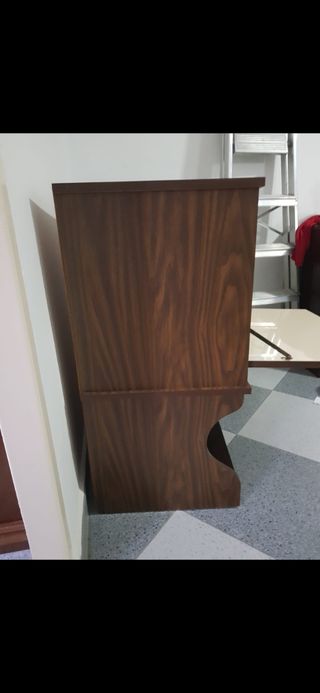 mueble clásico para televisor