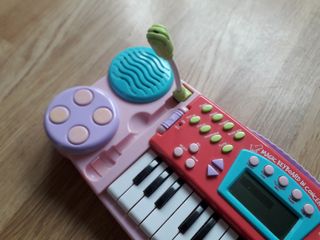 Teclado musical de Juguettos