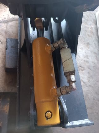 cazo limpieza orientable  Mini excavadora 