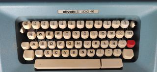 Maquina de escribir             Olivetti Studio 46