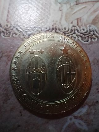 moneta juventus milan finale Champions League 2003