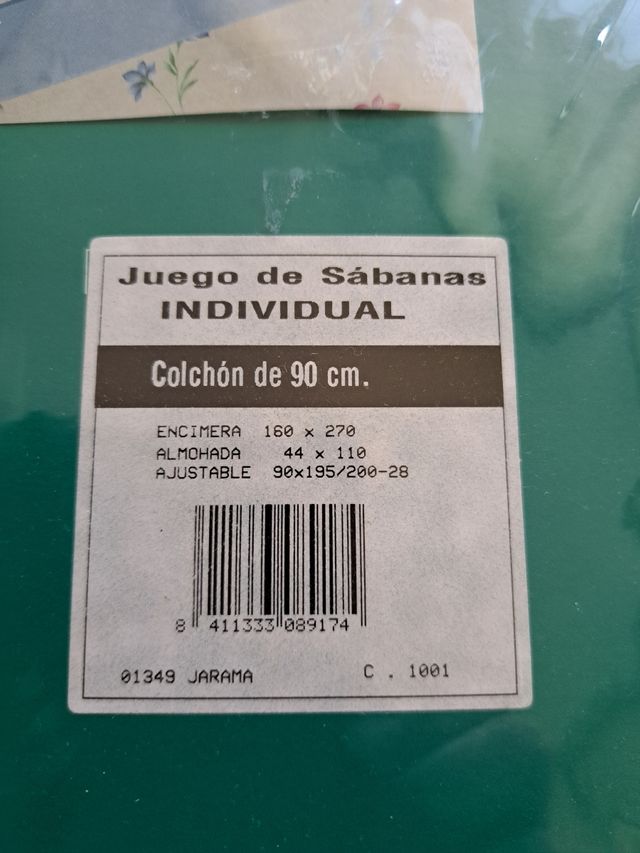 Set letto completo da 90 cm + un altro vassoio regalo