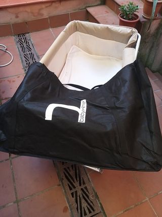Cuna de viaje para bebé