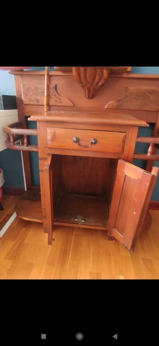 mueble antiguo, recibidor