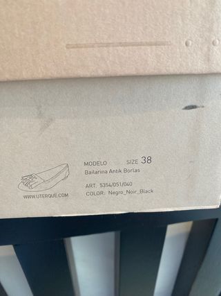Mocasín negro Uterqüe 