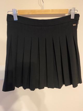 Minifalda negra tableada