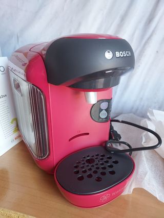 SIN USAR CAFETERA TASSIMO.