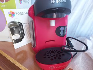 SIN USAR CAFETERA TASSIMO.