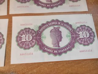 billetes papel de finanzas 