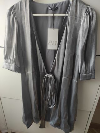 Chaqueta plateada kimono Zara