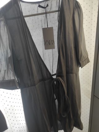 Chaqueta plateada kimono Zara