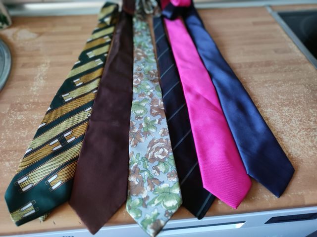Corbatas Variadas