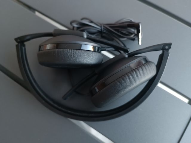 Auriculares Diadema Cerrados Sennheiser HD 2.10

