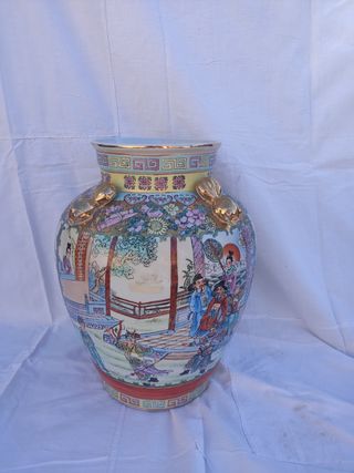 jarrón japonès