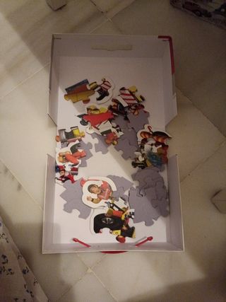 Caja puzzles Sam el Bombero
