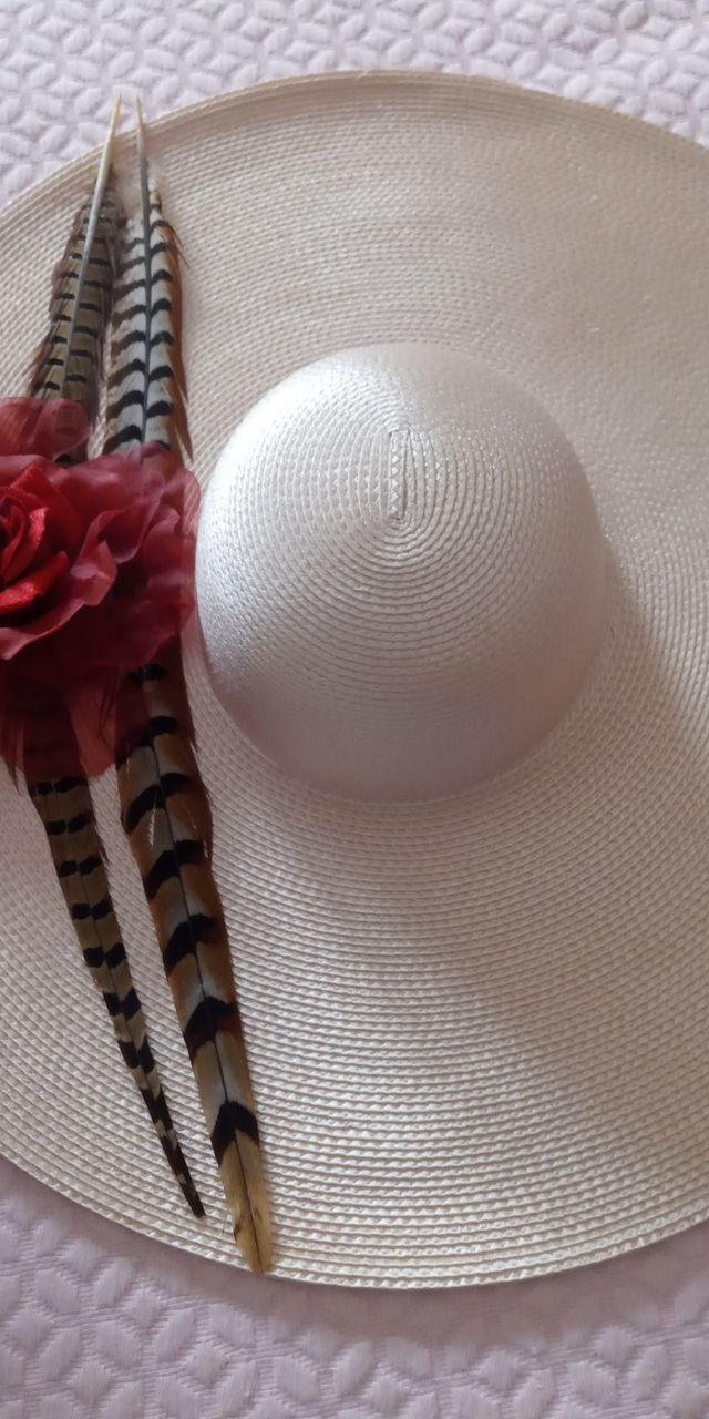 PAMELA CLAUDIA DE LA BOHEME ROSE