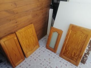 Puertas de madera maciza para cocinas