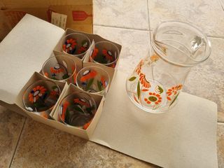 Jarra y 6 vasos (Antigüedades)