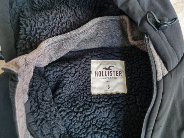 Chaqueta Hollister (original)