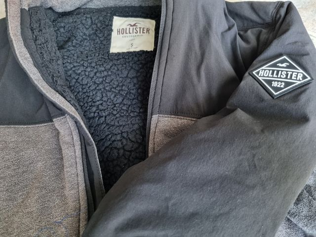 Chaqueta Hollister (original)