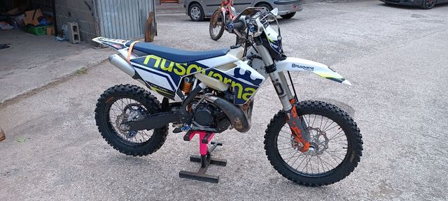 Husqvarna te300