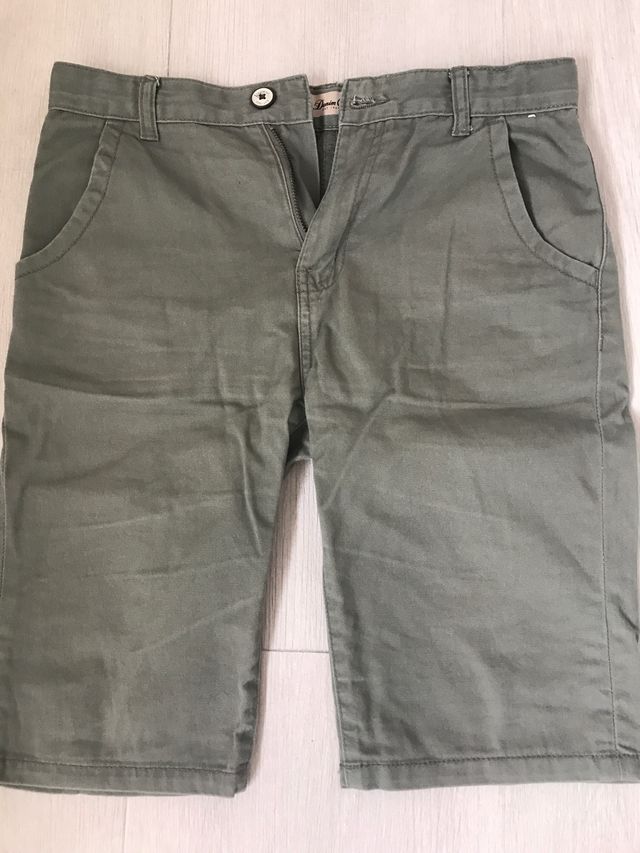Bermudas tono caqui 12-13 años chico